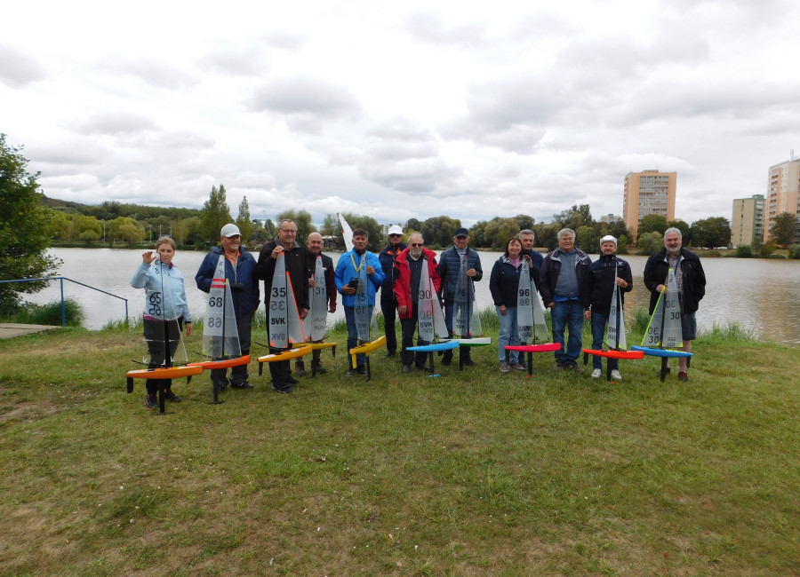 Beszámoló a Szlovák RG65 modellvitorlás versenyről.