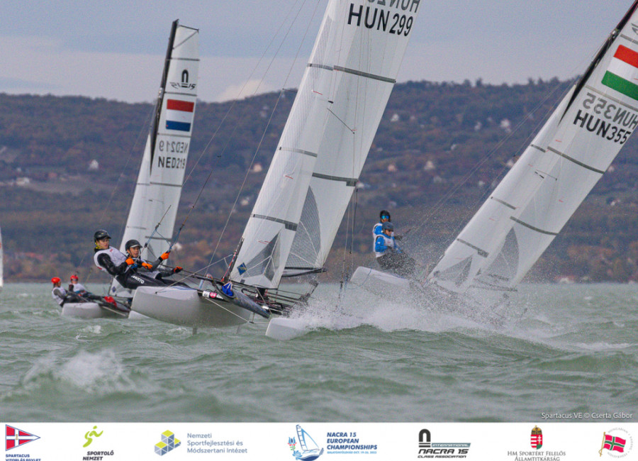 Magyar sikerek a balatonföldvári Nacra 15 Európa-bajnokságon!