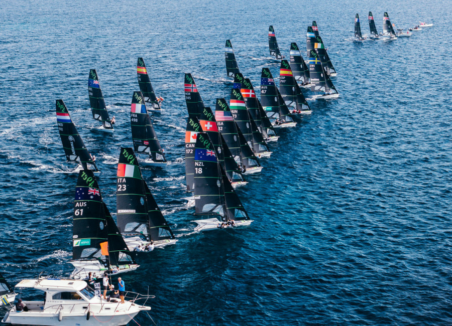 Szabó Roni Oszkár és Pais-Hank Olivér a bronz csoportban végzett a 49ervilágbajnokságon.